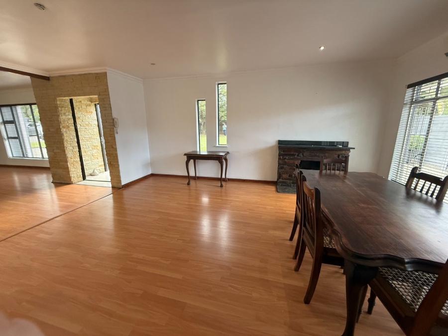 5 Bedroom Property for Sale in Bayswater Free State